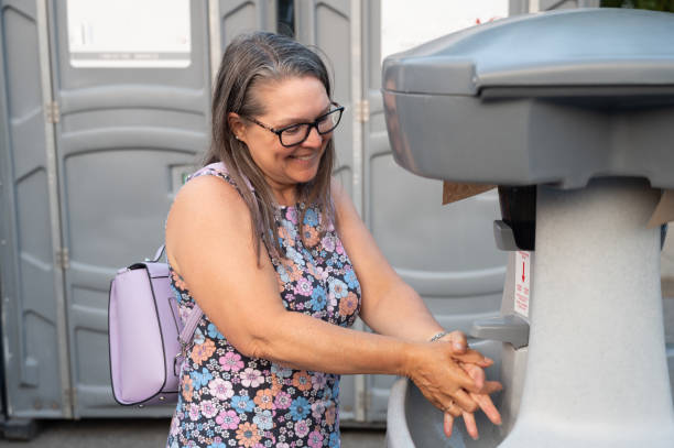 Portable Toilet Options We Offer in Nocona, TX